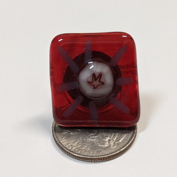 Artisan handmade Fused glass star ring with silver plated adjustable band. - Picture 3 of 4